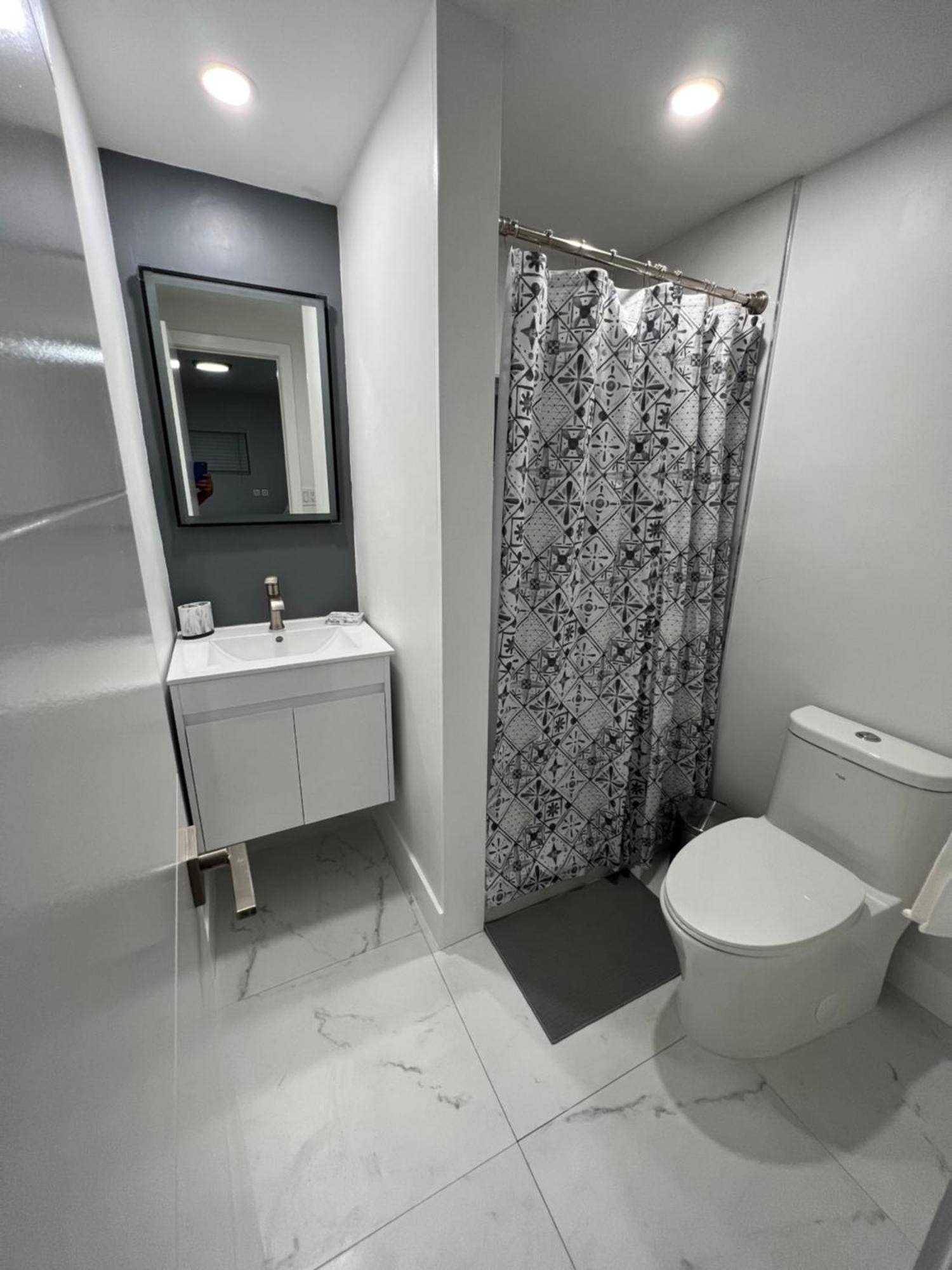 Ferienwohnung Lyz Miami Airport Exterior foto